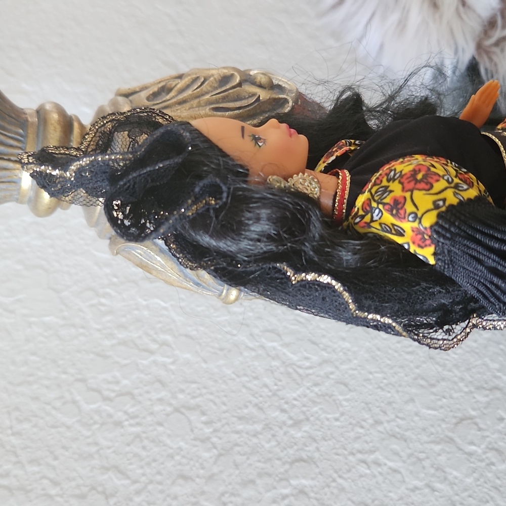 Vintage dolls of the world Barbie Italy ๐ฎ๐น - Picture 3 of 5